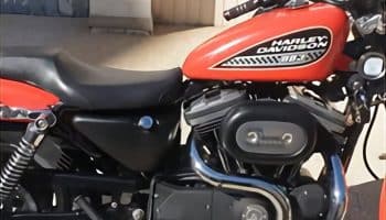 , Moto: 05 Dyna Low Rider/codes et pas de tension